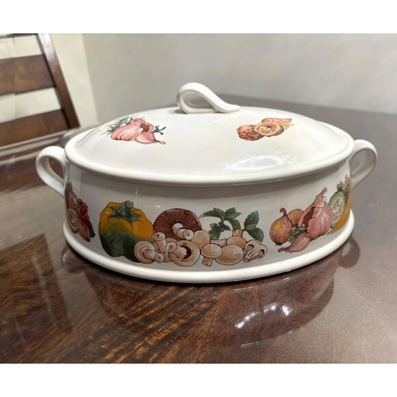 Wedgwood GOURMET pattern oval Covered Casserole Dish with Lid - Picture 1 of 11